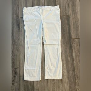 Old Navy White Capri Pants Size 10 Mid Rise